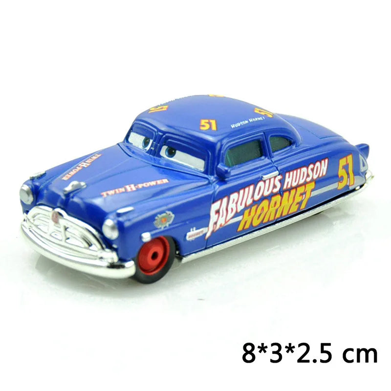 Voitures Cars Disney Pixar 1:55 en métal
