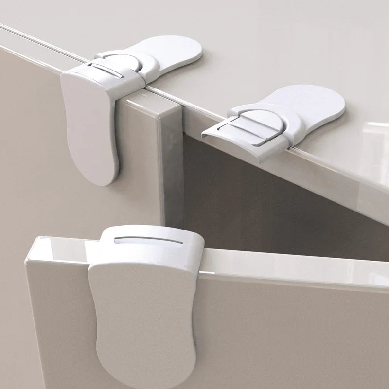 Safety lock for drawers and furniture doors with quick fixing