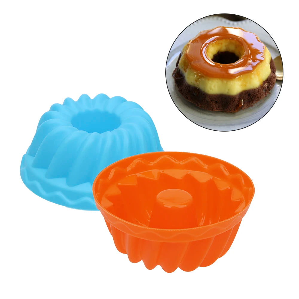 Set of 12 small silicone cupcake molds