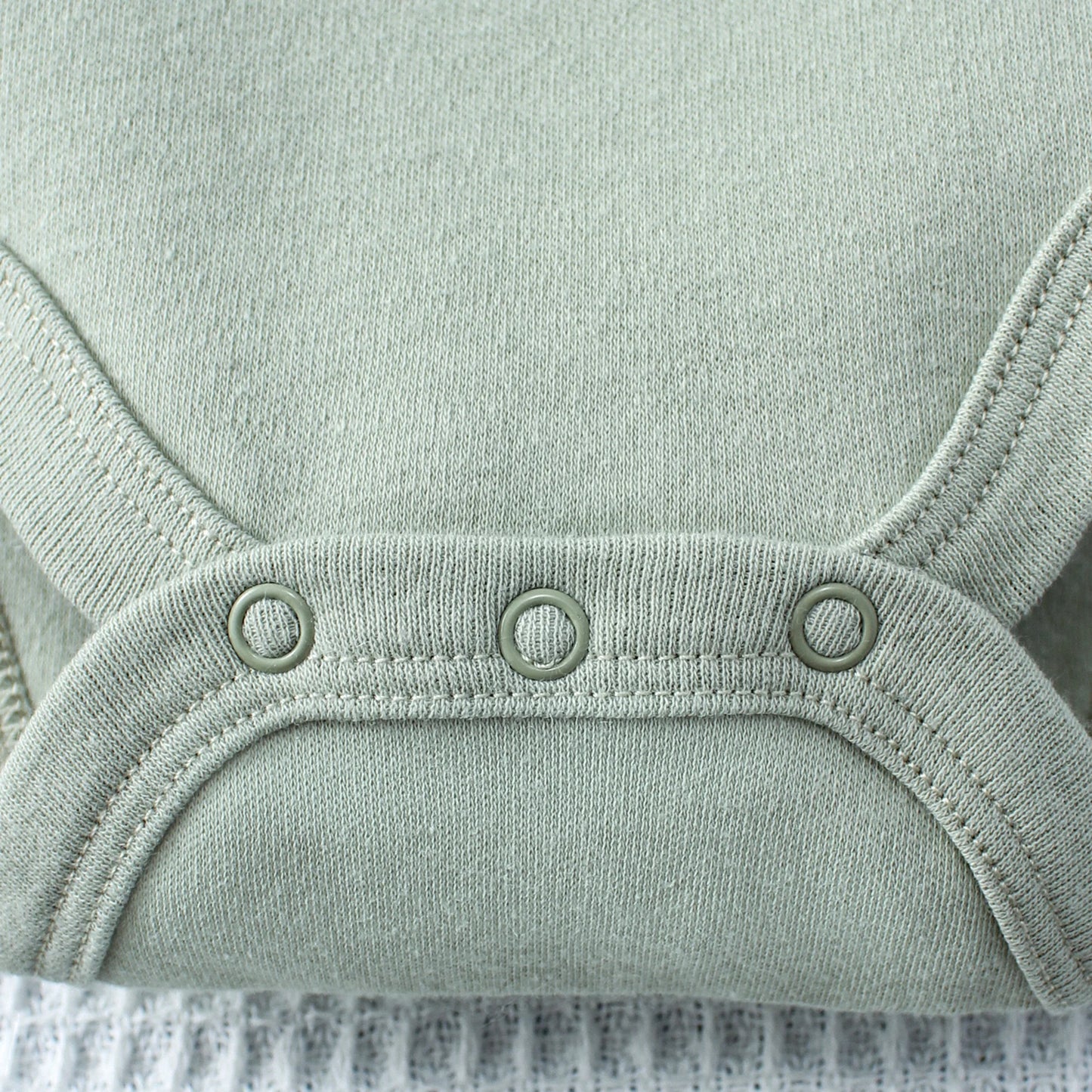 Pack of 3 summer bodysuits for babies