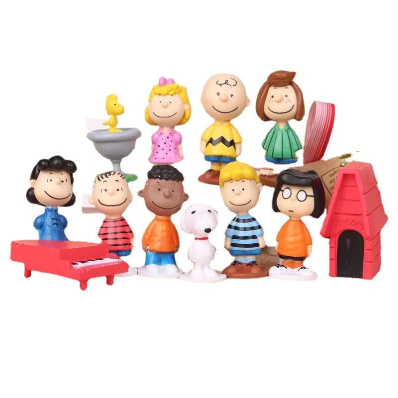 Figurines Charlie Brown Snoopy et leurs Amis
