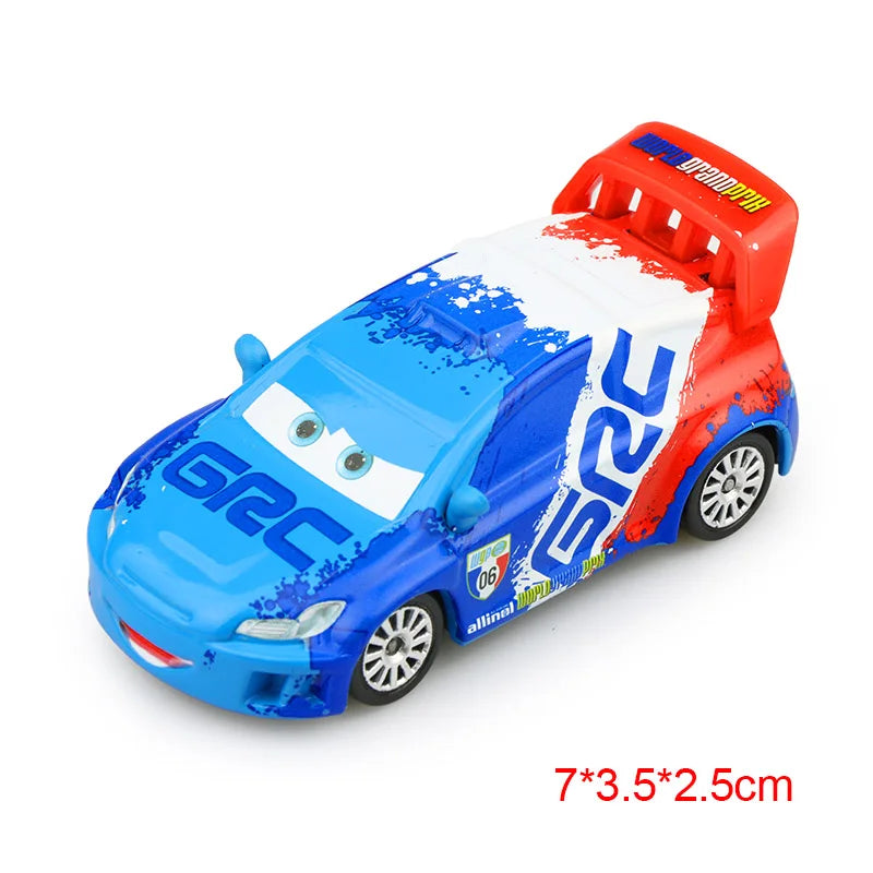 Voitures Cars Disney Pixar 1:55 en métal