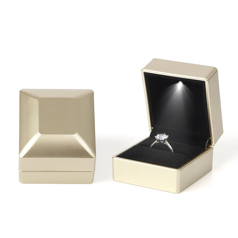 Écrin Éclairé pour Bijoux