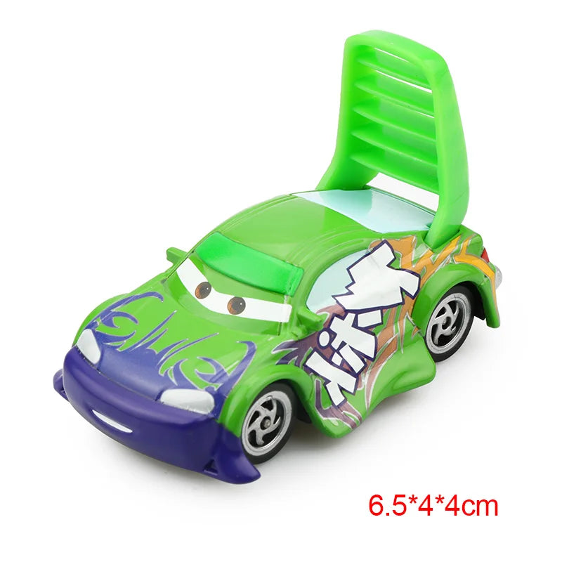 Voitures Cars Disney Pixar 1:55 en métal