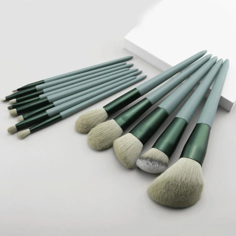 Ensemble de 13 Pinceaux de Maquillage tout doux