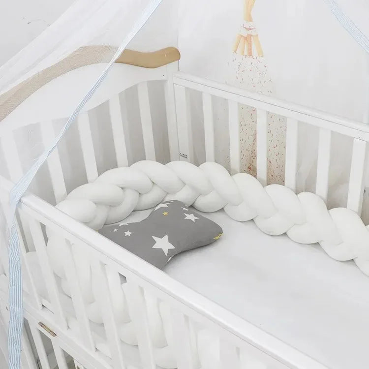 Braided baby bed bumper