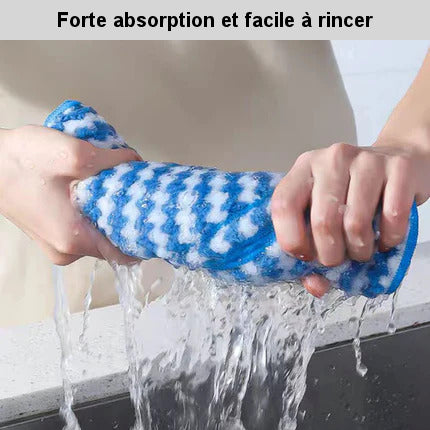 Super absorbent double-sided cleaning cloths