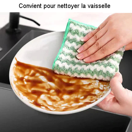 Super absorbent double-sided cleaning cloths