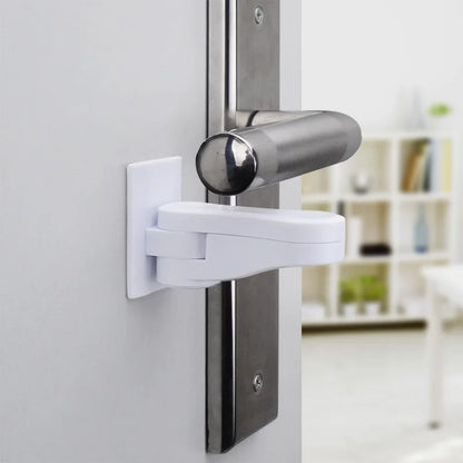 Baby door safety 