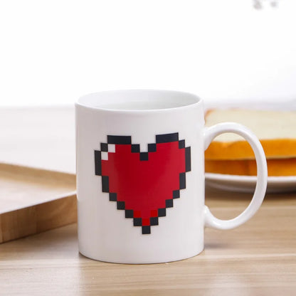 Heart-shaped color-changing ceramic mug 