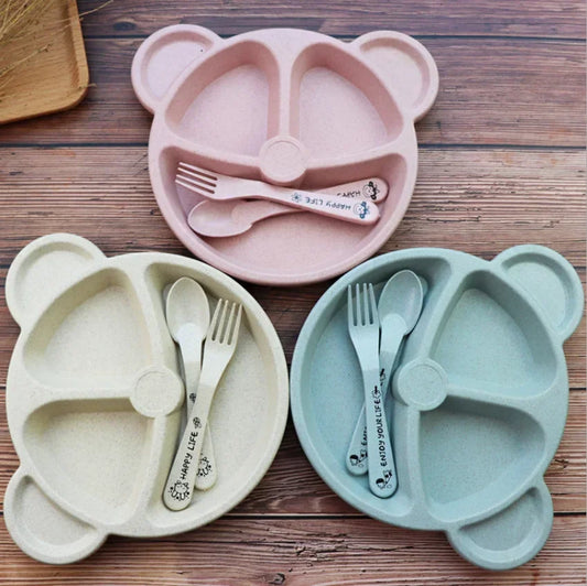 Bear plate and cutlery set for babies 