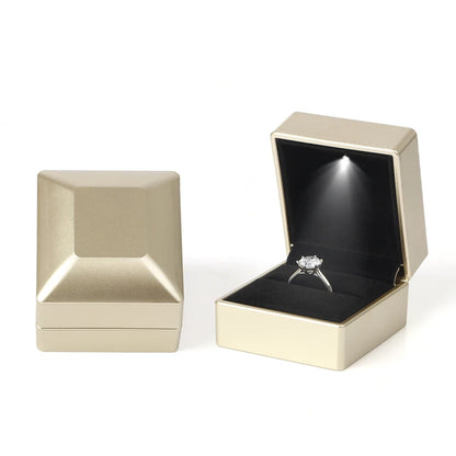 Écrin Éclairé pour Bijoux