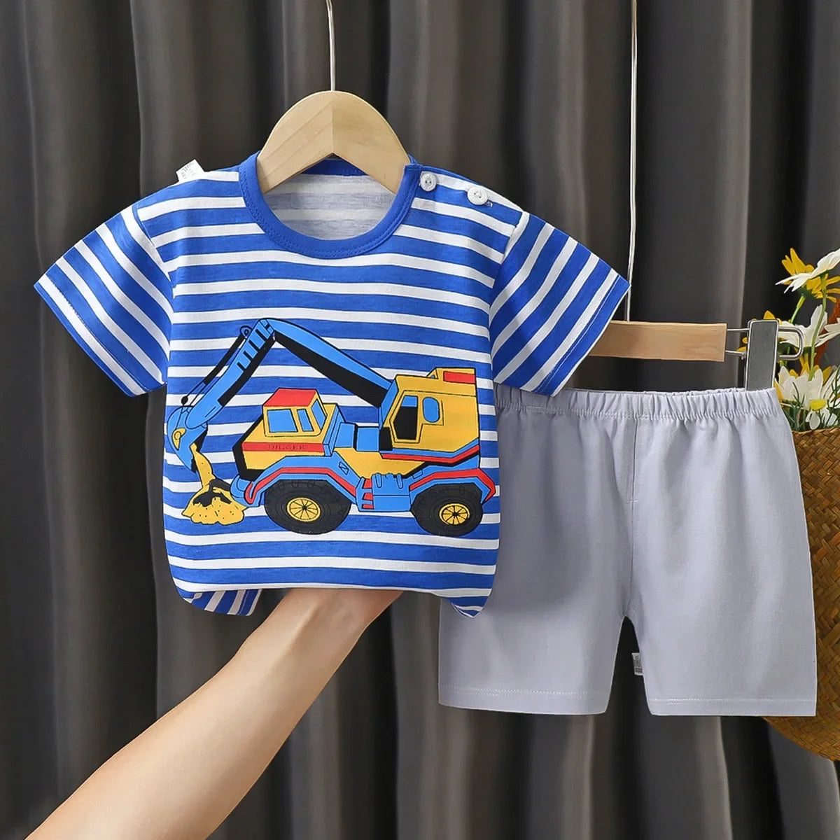 Baby casual summer shorts/tank top sets 