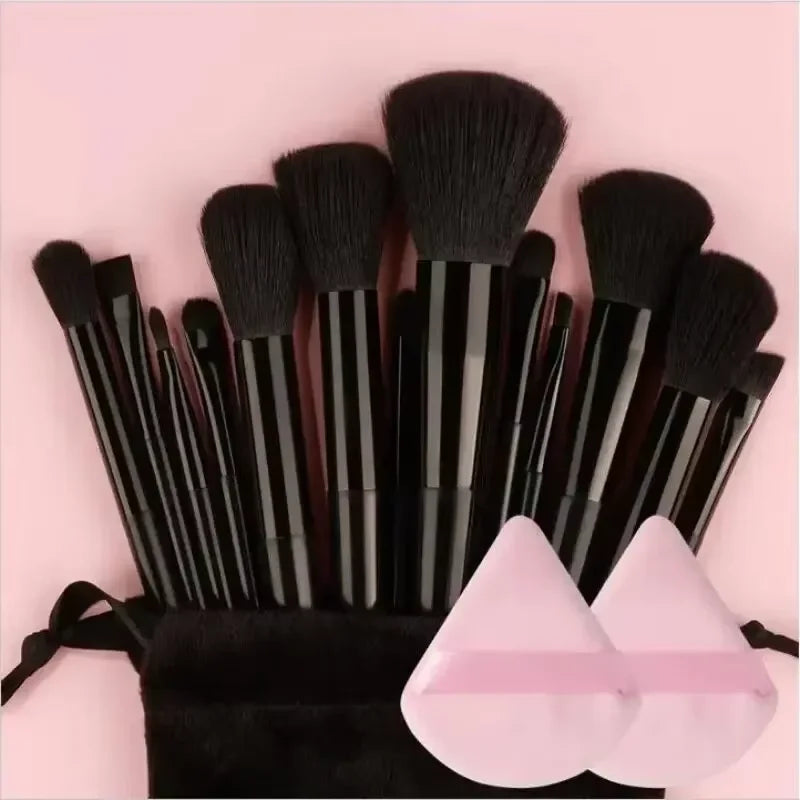 Ensemble de 13 Pinceaux de Maquillage tout doux