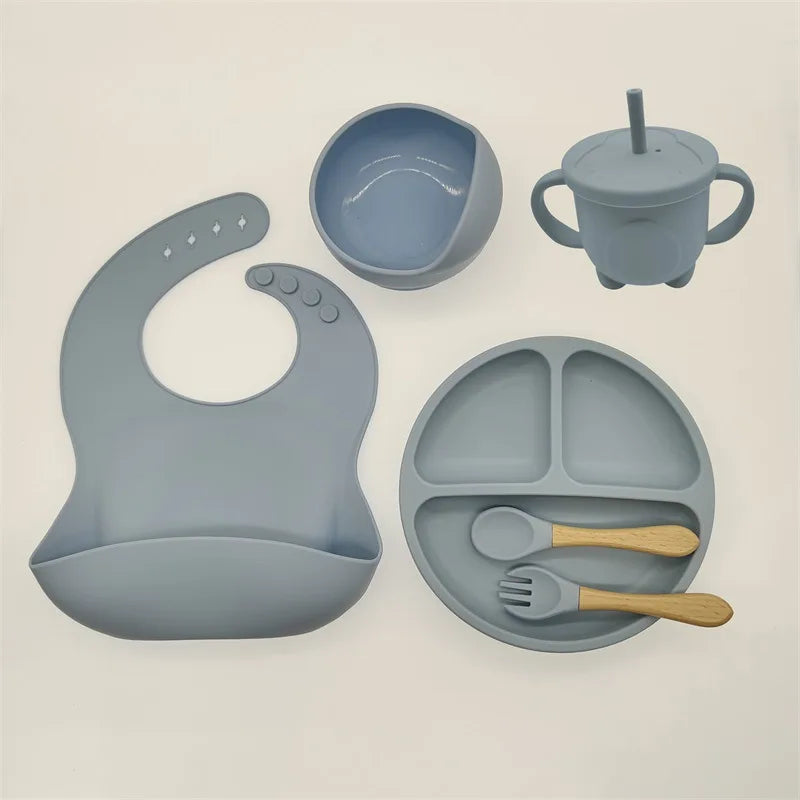 6/8 piece silicone baby dinnerware set 