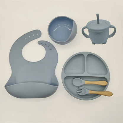 6/8 piece silicone baby dinnerware set 