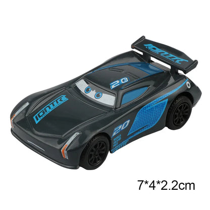 Voitures Cars Disney Pixar 1:55 en métal