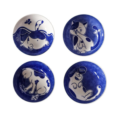 Small Japanese-style plates 
