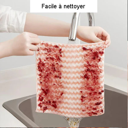 Super absorbent double-sided cleaning cloths